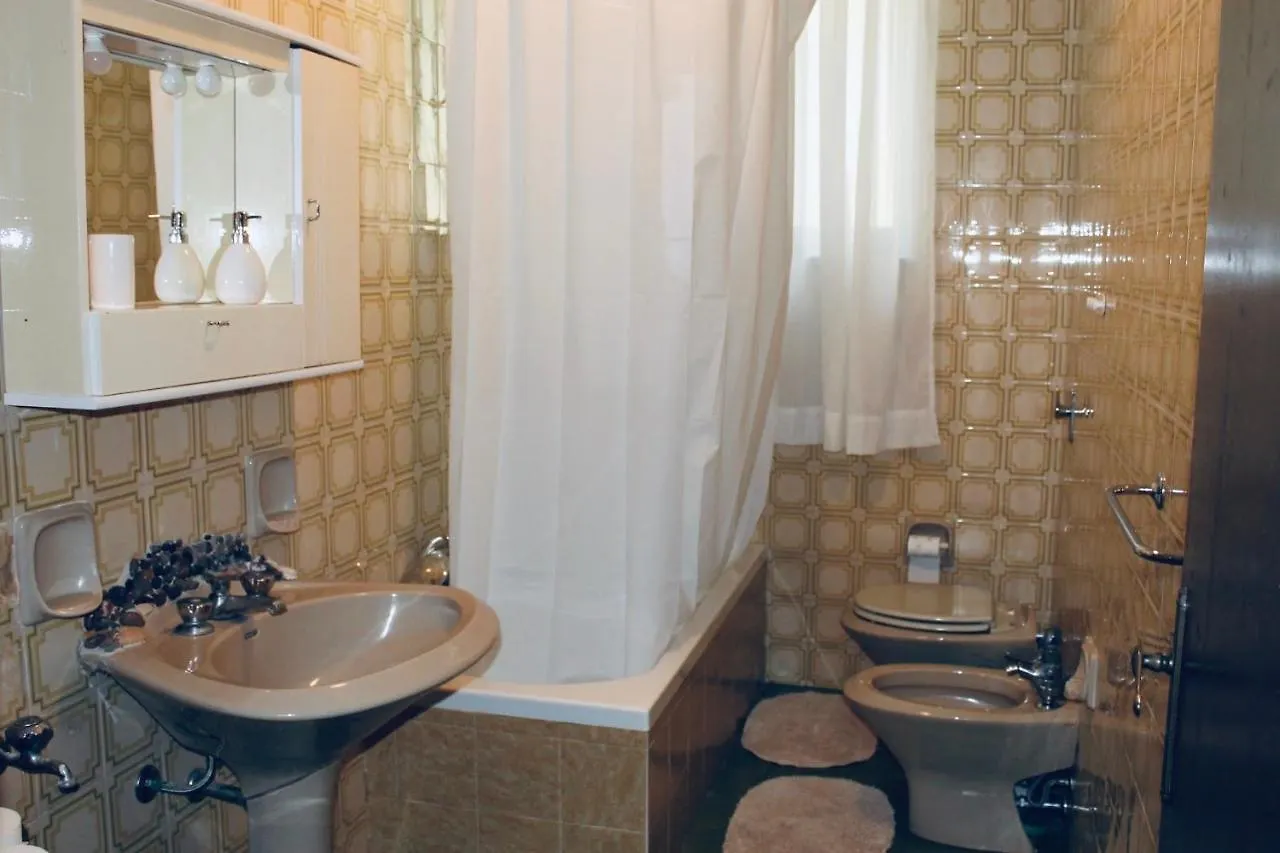 شقة Casa Diana Arianna ليباري 0*,